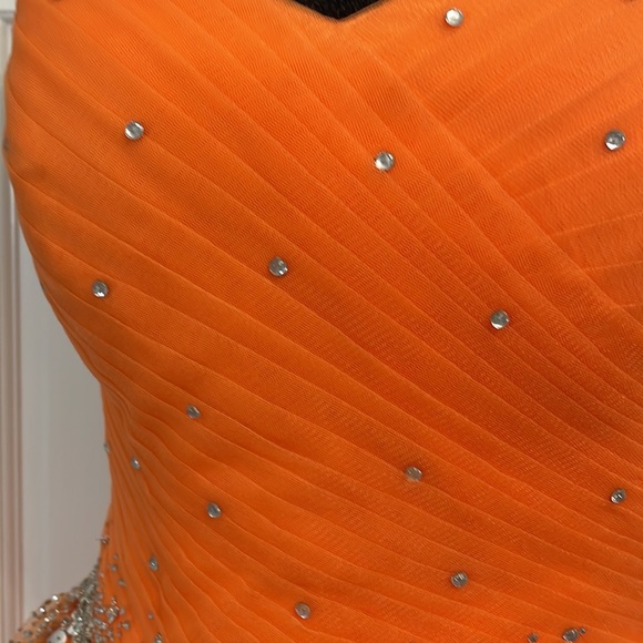Orange Prom dress - Picture 3 of 9